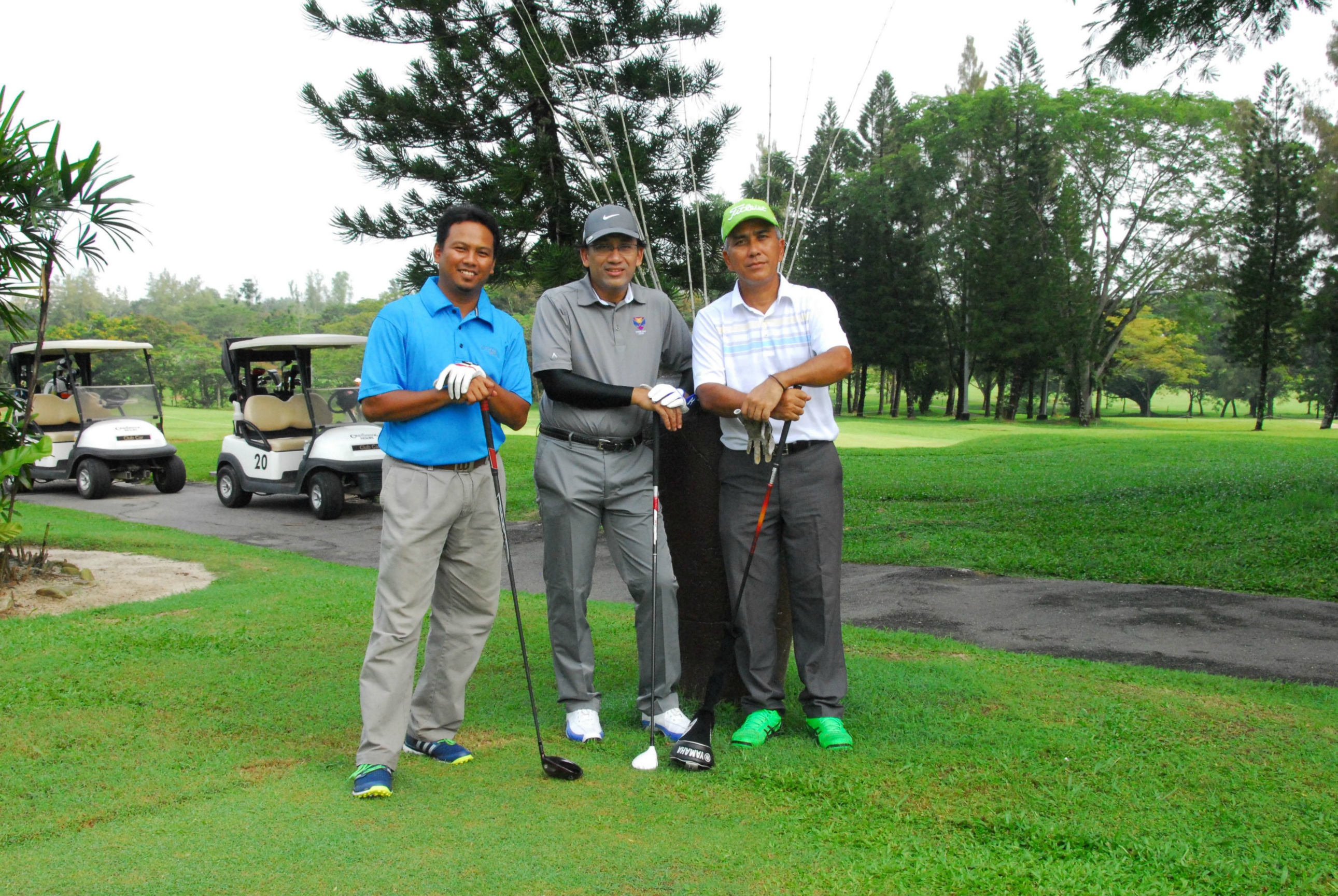 PRO15 157 GOLF DSC 0415.JPG